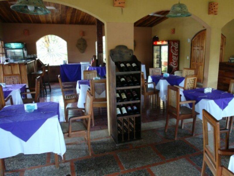 El Milagro Hotel Tamarindo Buitenkant foto