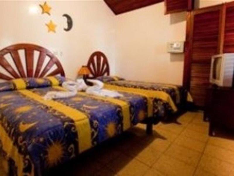 El Milagro Hotel Tamarindo Buitenkant foto