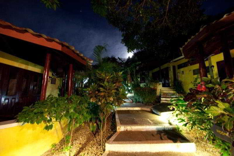 El Milagro Hotel Tamarindo Buitenkant foto